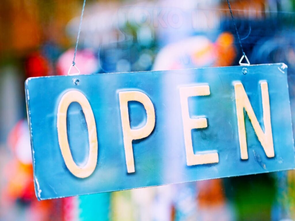 BAKERY y²　ベーカリーワイズ　帯広パン屋さん　パン　帯広グルメ　ベーカリー　新規オープン　新規開店　オープン　開店　ニューオープン　ＯＰＥＮ　稲田　帯広駅　ピグレット　北斗病院　帯広農業高等学校　駐車場〒080-0025 北海道帯広市西１５条南４１丁目２−１　2026年1月7日（水）オープン　営業日　定休日　月曜日　木曜日　営業時間　売り切れ次第閉店　帯広市　帯広駅　新規オープン　グランドオープン　開店　新規開店　オープン　プリクラ　ガチャガチャ　カプセルトイ　2024年2月中旬オープン予定　PICTALE　ピクテイル　帯広市西2条南12丁目　帯広駅西口　SNS映え　楽しい　遊び　トーシン　バズる　イメージ