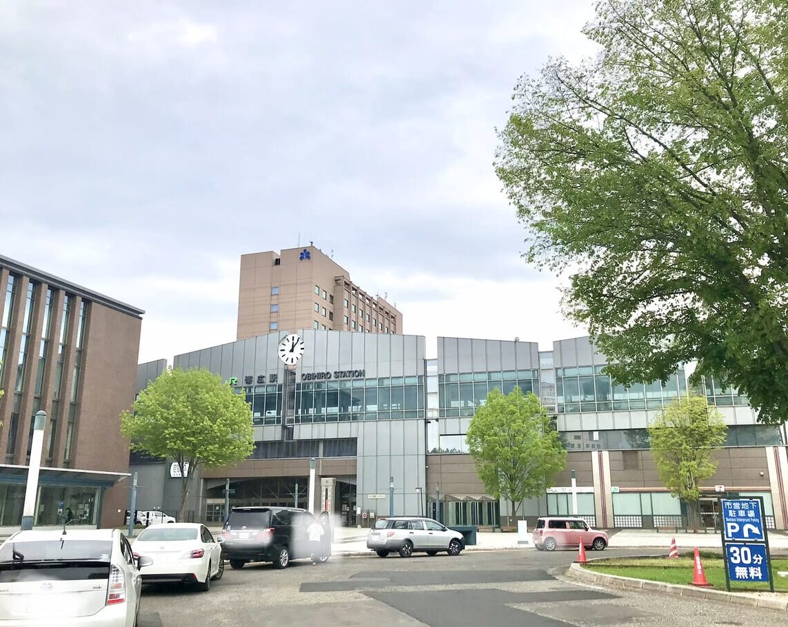 北海道十勝産のこだわり牛肉を使った　地産地消のバーガーショップ　十勝ハンバーガー ブルゲルブッチ　2026年4月9日（木）オープン予定　新規開店　新規オープン　開店　オープン　帯広ハンバーガー　十勝ハンバーガー　帯広グルメ　帯広中心部　帯広駅から車で4分　徒歩9分　〒080-0011 北海道帯広市西１条南８丁目１−１ 一条ビル 2F 左手前　銀座通り　南7条通　角地　六花亭 帯広本店　日専連ジェミス　フランスの家庭料理が人気　トレトゥール ケイコ　鹿追町内海ファーム様の牛肉のみを使った肉々しいパティ　風土火水様の薪窯焼き北海道産小麦100%バンズ　よつ葉乳業様の十勝産生乳で作られたチーズ　プレオープン 北の屋台　いきぬきん　帯広屋台　帯広グルメ　2026年4月23日（木）グランドオープン　新規開店　営業開始　営業再開　開店　第9期営業開始　帯広駅　帯広グルメ　居酒屋　フレンチ　スイーツ　帯広オススメ　夜ごはん〒080-0011 北海道帯広市西１条南１０丁目７　帯広駅から徒歩5分　帯広中心部　駐車場　ふるまい酒　振る舞い酒　オープニングセレモニー　2026年4月1日（水）～4月20日（月）交通規制　　通行止め　　オープン　閉店　開店 夜のさいき　閉店　2026年3月31日（火）をもって閉店　住所は〒089-0535 北海道中川郡幕別町札内桜町８３−６　カフェレストランSAIKIと同じ店舗　帯広駅から車で10分ほど　創作料理の夜のさいきが閉店　帯広グルメ meet.　ミーツ　帯広中心部　オシャレな居酒屋さんが閉店　2026年3月31日（火）閉店　住所は　〒080-0011 北海道帯広市西１条南９丁目７−３ 2　帯広駅から徒歩7分ほど　銀座通り　沿い　六花亭帯広本店の斜向かい　白い洋風の建物2階　宴会　貸切　季節のお料理　相澤ワイナリー　ワインに合うお料理　残念ながら閉店 2026年2月28日（土）　オープン　グランドオープン　イタリアン＆フレンチ　コース料理　予約　nil calme ニルカルム　nil calme ニルカルム　帯広駅から徒歩6分　帯広中心部　〒080-0011 北海道帯広市西１条南９丁目１９　イタリアンフレンチ　お店　　with.Villa　　系列店　nel Calme　ニル カルム　北海道帯広市西1条南9丁目　サンプラザビル1階　オープン　nel Calme　ニル カルム　2026年2月下旬　グランドオープン　新規開店　オープン　ニューオープン　開店　芽室町　人気店calme'n　カルムシェフとして活躍　芽室町　北海道河西郡芽室町東1条2-14-1　calme'n　カルム　2025年10月末閉店　同伴　デート　大人空間　女性が喜ぶ　帯広グルメ　記念日　誕生日　人気店　帯広まちなか　同伴　ホテル日航ノースランド帯広　帯広駅直結　帯広駅徒歩1分　朝食　モーニング　ランチ　ディナー　営業休止　休業　レストランJ　中華料理　レストラン「Ｊ」改修工事　　レストラン「Ｊ」厨房改修工事　ラウンジオーロラ　休業期間 　2026年3月9日（月）11:30　～　3月11日（水）予定　レストラン「Ｊ」の休業期間 　2026年2月23日（月）11:00　～　3月31日（火）予定　2026年2月20日（金）午前10時30分　帯広中心部に新しいジンギスカン店　オープン　新規開店　開店　新規オープン　グランドオープン　帯広駅　HITSUJI to BEER　ヒツジとビール　〒080-0011 北海道帯広市西1条南11丁目11-2　　旧　炭焼豚どんのぶた八 本店　昼飲み　プレミアホテル-CABIN-帯広の西側　呑酒 鞘　　2026年1月31日での店舗閉店のお知らせ　2026年1月31日（土）閉店　　カラオケグランプリ ANNEX帯広店　 突然のお知らせとなりますが、2026年1月31日をもちましANNEX帯広店を閉店させていただくこととなりました　 帯広中心部　帯広カラオケ　帯広駅　徒歩5分　インデアンまちなか店　〒080-0012 北海道帯広市西２条南１０丁目２　カレーショップ　インデアン　新店舗オープン　新規店舗　オープン　グランドオープン　新規開店　新規オープン　開店　帯広駅周辺　2025年12月オープン　求人情報　インデアンカレー　　2025年12月14日（日）　12月13日（土）　12月15日（月）　帯広観測所　北海道　帯広市　十勝地方　大雪注意報　大雪警報　休校　ごみ収集　休み　小学校　中学校　高校　幼稚園　路線バス運休　JR運休　飛行機運休　除雪　2025年2月3日（月）　2025年2月4日（火）　大雪　除雪　雪かき　臨時休業　お知らせ　2025年3月6日（木） JR北海道　道東エリア　帯広駅　一部運休　JR運休　交通機関　coffee shop「sun」　sun　帯広駅から徒歩9分　車で4分　帯広中心部　帯広駅　帯広コーヒー　スイーツ　帯広グルメ　2025年12月27日（土）　閉店　クローズ　店舗閉店　間借り営業　イベント出店　〒080-0011 北海道帯広市西１条南８丁目１−１ 一条ビル 2F　十勝産和牛 炊き肉＆ハンバーグのお店　とかちの恵み　オープン　2025年11月21日（金）　にグランドオープン　新規開店　開店　新店舗　帯広駅から徒歩3分ほど　西3条通沿いの「太陽ビル」1階に新規開店　 リカーマウンテン帯広店　お酒の専門店　酒専門店　帯広中心部　帯広駅　帯広市　西2条通　〒080-0012 北海道帯広市西２条南１０丁目５−１　オープン　グランドオープン　お酒　おつまみ　帯広酒屋　世界のお酒　2025年10月29日（水）　おにぎり屋ばんばん　ばんばん　〒080-0013 北海道帯広市西２条南１２丁目　北海道帯広市　JR帯広駅　JR釧路駅　エスタ帯広西館　帯広駅直結　とかち食物語　2025年9月4日（木）オープン　新規開店　開店　新規オープン　カレーショップインデアン　北海道ラーメン紀行　そば・うどん達福　豚丼のぶたはげ　第78回おびひろ平原まつり　開催日時： 2025年8月14日（木）15日（金）　会場： 帯広市西2条南8丁目〜11丁目、広小路、夢の北広場　おびひろ盆踊り　盆踊り　駐車場 工藤静香　北海道　帯広市　コンサート　2025年8月11日（月祝）　帯広名物　豚丼　打上げ　サクサクパイ　六花亭　クランベリー　スイートポテト　帯広市民文化ホール　Shizuka Kudo Concert Tour 2025 Love Paradox　豚丼のぶたはげ 帯広本店 十勝帯広しゃぶしゃぶ一心　〒080-0012 北海道帯広市西２条南９丁目１６−１８ 小枝ビル １F　十勝の大地が育んだ上質な豚肉と、北海道・十勝産の新鮮な食材をふんだんに使用した、こだわりのしゃぶしゃぶ専門店です。 当店では、産地直送の新鮮野菜や海鮮を使用し、素材の美味しさをそのまま楽しめるメニューをご用意しています。 十勝ならではの味わいを、心ゆくまでご堪能ください。　北海道　帯広市　十勝　グランドオープン　オープン　新規オープン　開店　新規開店　リニューアルオープン　2025年5月23日（金）　帯広駅 　宴の一心　帯広炭火和牛ハンバーグ食べ放題　無限膳　むげんぜん　和牛炭火焼ハンバーグ　ななつぼし100%米　竹内養鶏場卵　サラダ　味噌汁　全て食べ放題　帯広駅　徒歩　オープン　新規開店　2025年8月1日（金）11時　営業時間は11時から16時　ラストオーダー15時　帯広グルメ　帯広食べ放題　帯広ハンバーグ　帯広ランチ　帯広子どもランチ 帯広かき氷ふわふわ本舗 ふわふわかき氷専門店 オープン　2025年夏　北海道　十勝直火炙りのたんじろう　2024年3月9日（土）グランドオープン　帯広市　リニューアルオープン　開店　メニュー　〒080-0012 北海道帯広市西２条南９丁目20−１ 共同ビル 1F　焼肉たんじろう　令和6年3月2日を持ちまして一旦営業を終了　令和6年3月9日　十勝直火炙りのたんじろう　リニューアルオープン　メニュー　北海道産　十勝産 ジンギスカン鷹　北海道帯広市　苫小牧市　ジンギスカン　じんぎすかん　帯広グルメ　成吉思汗　2025年6月オープン　グランドオープン　新規開店　開店　新規オープン　予定　焼肉ドラゴン　カフェグリーン　CAFEGREEN　北海道十勝総合振興局　〒080-0803 北海道帯広市東３条南４丁目１−１−２　駐車場　大人気店　人気店　二代目 立喰いそば・うどん本郷　2025年6月6日（金）　オープン　新規オープン　新規開店　開店　復活オープン　事業継承　帯広グルメ　帯広駅　ローヤルプラザビル1階　〒080-0011 北海道帯広市西１条南１０丁目　〆そば　立ち食いそば　うどん　飲み屋　帯広夜グルメ　〆の一杯　セブン-イレブン 帯広西１条店　海へ 帯広中央店　南9丁目通　西1条通　 帯広駅　徒歩5分　2025年6月2日（月）　新規開店　日本酒飲み放題と海鮮と寿司　玉　ぎょく　〒080-0011 北海道帯広市西１条南１０丁目1−１ ローヤルプラザ 1階　〒080-0011 北海道帯広市西１条南１０丁目 ゆったり足湯ピザ工房 帯広産の地元食材を使った“手作りピザ”と モール温泉の“足湯体験”が一度に楽しめる 1日限定のスペシャルイベント開催！ ピザはその場でトッピングして焼き上げ。 足湯に浸かりながら、焼きたてアツアツを味わえます 2025年5月25日（日）10時～15時　予約　ウタリ　utari ホテルヌプカ　北海道　帯広市 2025年4月5日（土）、1日限りの間借りカフェがオープンします。オープンするカフェは「Cafélier Coffee」。8時～14時30分（14時ラストオーダー）予定とのこと。気になる場所は・・・ 北海道帯広市西2条南10丁目20-4「Utari」です。「HOTEL NUPKA」の東側、「ローソン 帯広駅北店」の斜向かい。帯広駅からは徒歩4分ほどの場所です。 　オリジナルブレンドコーヒー　スイーツ　アサイーボウル　テイクアウト　モーニング　ランチ　帯広駅　オープン　 炭バルSATO　2025.3.24（月）グランドオープン　炭焼き料理が楽しめるバル風酒場で個室、飲み放題あり　定休日は日曜日　営業時間は17:30〜23:00（Lo.22:00）　050-8884-9795 　帯広居酒屋　十勝帯広　帯広バル　2025年3月24日グランドオープン　新規開店　開店　オープン　新規オープン　北海道　帯広市　大通南10丁目19-1タチノ大通ビル1F, Obihiro, Hokkaido 　帯広大通郵便局　国道236号線　大通　帯広駅　徒歩6分　帯広グルメ　〒080-0010 北海道帯広市大通南１０丁目１９−１ タチノ大通ビル 1F JOY【帯広BAR/帯広グルメ/帯広観光】 3月19日オープン‼︎ あのJOYドッグの他ステーキ・スイーツも加わりました テイクアウトも可能です 北海道　帯広市　帯広バー　ホットドッグ　joy　ステーキ　スイーツ　帯広ステーキ　帯広スイーツ　飲めるプリン　ハイネケン　ビール　帯広グルメ　帯広駅　セブン　グランドオープン　オープン　新規オープン　開店　新規開店　〒080-0011 北海道帯広市西１条南９丁目１９−２　エスタ帯広　トラントランますや　18周年　感謝祭　限定商品　北海道　帯広市　JR帯広駅　徒歩4分　居酒屋　帯広駅前　〒080-0011 北海道帯広市西１条南１１丁目１１−１　マルシンビル2階　ちょっとおばさん　　ふく井ホテル　ホテルキャビン　とかち串と肉刺し　きくまる　　2025年3月24日（月）　グランドオープンスタッフ大募集　３月24日グランドオープン　ビール　オープン　新規オープン　プレオープン　開店　新規開店　 炭火焼きと肉刺し居酒屋　北海道帯広市西1条南11丁目11-1　マルシンビル2階　イメージ 十勝旬味旬菜酒肴 イチフク　十勝漁師大衆酒場たら福　北海道　JR帯広駅　徒歩6分　帯広市中心部　〒080-0010 北海道帯広市大通南１０丁目１９−２　クラウンビル　2025年2月26日（水）　グランドオープン　オープン　NEWOPEN　新規オープン　新規開店　開店　テイクアウト専門店　カフェロゼッタ　パンとお惣菜のお店ブォーノピアット　姉妹店　ビスコット　〒080-0803 北海道帯広市東３条南１０丁目１７　帯広駅　炉ばた巴　駐車場　帯広テイクアウト　ピザ　パスタ　パン　トーストチキン　ラザニア　オードブル　ドルチェ　帯広グルメ　帯広人気店　アラカルト　営業再開　オープン　新規オープン　休業中　休業　閉店　開店　シェフ　イベント　営業時間　定休日　北海道　帯広市　帯広駅　徒歩6分　ワインバルビスコット　閉店　〒080-0010 北海道帯広市大通南１０丁目１９−２　名門通り　HOTEL NUPKA Hanare　アラカルト　コース　ワイン 臨時休業　2025年2月4日（火）～2月25日（火） 帯広市　閉店　インデアン長崎屋帯広店　カレーショップインデアン　閉店　長崎屋　JR帯広駅エスタ西館　開店　新規オープン　新規開店　新店舗　臨時販売所　冷凍インデアン　ふじもり　帯広駅　インデアンカレー　オープン　イメージ　新球場エスコンフィールド 北海道　ESCON FIELD HOKKAIDO 　北海道　HOKKAIDO BALLPARK F VILLAGE　北海道ボールパークビレッジ　帯広市　北海道　日本ハムファイターズ　3月30日(木)　2023年　開幕戦　インデアンカレー　ふじもり　フード　【冷凍インデアンカレー】POP UP SHOP　オープン　2024年1月18日（木）　お土産　現金のみ　保冷バッグ　保冷剤　テレビ　日村　臨時休業　予約　休み 帯広市　閉店　インデアン長崎屋帯広店　カレーショップインデアン　閉店　長崎屋　JR帯広駅エスタ西館　開店　新規オープン　新規開店　新店舗　臨時販売所　冷凍インデアン　ふじもり　帯広駅　インデアンカレー　オープン　長崎屋　インデアンカレー　カレーショップ　インデアン　帯広市　釧路市 2023年　インデアンカレー　ふじもり　フード　ソウルフード　十勝　冷凍インデアンカレー　長崎屋店　芽室店　21条店　冷凍　お土産　販売開始　新規オープン　開店　道の駅おとふけ なつぞらのふる里　レストラン　限定メニュー　音更町　2024年2月5日（月）プレオープン 個室居酒屋　星の夜空　北海道　帯広市　帯広駅　徒歩　駐車場　メニュー　帯広居酒屋　オープン　新規オープン　開店　新規開店　グランドオープン　プレオープン　六花亭帯広本店　伊香保ビル　西2条通　六花亭 帯広本店　DAIMARU 本店　南側　斜向かい　ドーミーイン帯広　2024年9月14日（土）　グランドオープン　セレクトショップ　N3 LABEL　TORI IZAKAYA 鶏の太田　系列店　2024年10月　オープン日　Instagram　R build　Ｒビル　NEWOPEN　新店舗　ニューオープン　2024年11月14日（木）　予約　問い合わせ　TORIIZAKAYA　鶏の太田がしばらくお休み　2025年1月25日24時をもちまして休業　リニューアルオープン日はまだ未定 北海道　帯広市　宿泊　帯広ホテル　新規オープン　新しいホテル　帯広駅前で一番新しいホテル　2024年12月19日オープン　帯広駅　徒歩　コンビニ　ホテルＡＲＭ帯広駅前　車　駐車場　シングル　ダブル　ツイン　バリアフリー　工事中　新築工事　〒080-0011 北海道帯広市西１条南９丁目　セブン-イレブン 帯広西１条店、〒080-0011 北海道帯広市西１条南９丁目１７−２　アルムシステム　ホテルアルム　帯広中心部　帯広繁華街 北海道　帯広市　オープン　グランドオープン　新規オープン　開店　新規開店　オープン準備中　食楽　Nonoha〜ののは 〜　小崎宏悦 帯広市西2条南10丁目9 フジモトビル2F 10年お世話になったお店を卒業　グランドオープン　目標　準備奮闘中　北海道産　十勝産　食材　北海道　十勝　地産野菜　チーズ　肉　メイン　お酒を楽しめるお店　帯広市西2条南10丁目9　フジモトビル2階　帯広中心部　帯広駅　徒歩5分　フジモトビル　西2条　帯広駅の北口　信号2個　みずほ銀行 帯広支店　旬菜まさゆめ駅前店　a glass　ほたる 帯広駅前店　N3 LABEL　エヌサンレーベル　アパレル　オンワード　セレクトショップ　グランドオープン　オープン　新規開店　開店　2024年9月14日（土）　オープニングイベント　特典　〒080-0012 北海道帯広市西２条南９丁目９−３　タチノビル　鶏の太田　帯広市　北海道　オープン　新規オープン　グランドオープン　NEWOPEN　開店　新規開店　伊香保ビル　帯広駅　徒歩　居酒屋スナック 結 　十勝ときめき豚丼　鶏料理　居酒屋　お酒　メニュー　〒080-0012 北海道帯広市西２条南９丁目１０ 伊香保ビル B1F　DAIMARU 本店　六花亭 帯広本店　ドーミーイン帯広　帯広駅前　西2条　アオゾラ食堂　2024年9月2日（月） 帯広市　帯広駅　徒歩　オープン　new　ニューオープン　グランドオープン　新規オープン　開店　新規開店　西2条通　お好み焼きと創作もんじゃサボテン帯広　札幌市　すすきの　予約必須　人気店　人気　美味しい　帯広初　SAKANA BEATS　サカナビーツ　北海道帯広市西2条南10丁目 HEIGEN ハートビル 地下１F　2024年6月上旬