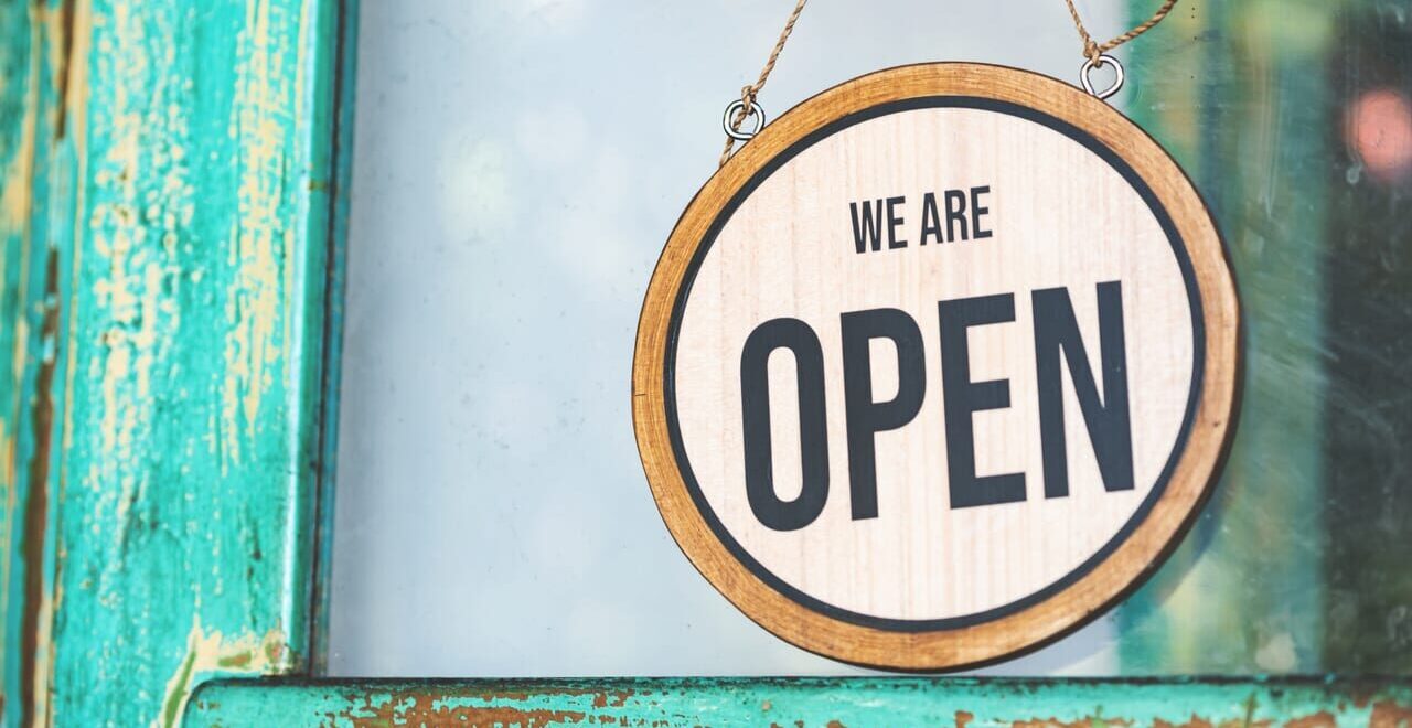 十勝ヒルズ センターハウス イベント ヒルズ初め 帯広市 〒089-0574 北海道中川郡幕別町日新13−5 2026年1月10日(土) 1月11日(日) 1月12日(祝月) 成人の日 出展者 出店者 ワークショップ 夜amaotoはお酒と豆がコンセプトの大衆酒場 酒とまめ肴-まめこう- amaoto 冬季限定でおしるこ専門、そして夏季限定で甘酒シェイク 〒080-0801 北海道帯広市東1条南15丁目9−1 2025年6月3日(火) リニューアルオープン 営業再開 リスタート POP-UP形式の古着屋 キミガサイコーひかりかがやくふくやさん オープン 新規オープン 開店 新規開店 グランドオープン 北海道 帯広市 十勝 古着屋さん アパレル ルミ・カぺ 〒089-1242 北海道帯広市大正町基線96−5 とかち帯広空港 2025年1月11日 TRAILER BURGER 99 トレーラーバーガー99 キッチンカー 大型キッチントレーラー 移動販売 開業1周年 オープン以来、新鮮 十勝産食材 十勝産 北海道産 安心 安全 長いも グルーンアスパラ 野菜類 マッシュルーム チーズ 牛肉 北海道産小麦 100%バンズ クラフトバーガー 提案 限定商品 人気 ハンバーガー 帯広市 十勝管内 新得町 幕別町 マグプラネット 2024年6月 メムロピーナッツ メムピー メムピーナッツバターメープルクリームチーズベーコンバーガー 新顔作物 落花生 にんにく さつまいもをPRする企画 とかちの農業推し勝プロジェクト 十勝ハーブ牛 イトーヨーカドー帯広 トレバガベース 新規オープン オープン グランドオープン 開店 新規開店 OPEN 2024年9月9日(月)11時 〒089-0538 北海道中川郡幕別町札内共栄町16−4 インデアン 札内店 みずほ通り歯科クリニック 美味館 メニュー 場所 イートイン テイクアウト 駐車場 国道38号線 北海道 幕別町 札内