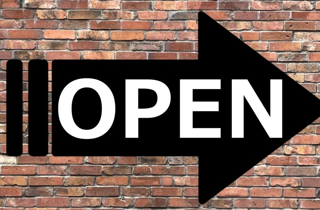 十勝産和牛 炊き肉＆ハンバーグのお店　とかちの恵み　オープン　2025年11月21日（金）　にグランドオープン　新規開店　開店　新店舗　帯広駅から徒歩3分ほど　西3条通沿いの「太陽ビル」1階に新規開店　　 何ン田研二の店　昼カラ居酒屋　眞（まこと）　2025年３月21日　〒080-0801 北海道帯広市東１条南１５丁目３−１　新規オープン　オープン　新規開店　開店　グランドオープン　カラオケ　居酒屋　昼カラオケと居酒屋合わせた小さなお店を出すことになりました。☕🍹🧃🎤～♪ 「昼カラ居酒屋 眞」makoto🏮🎤～♪～🥰💕 昼カラオケ12時から食事付き１６時まで🍺☕🍹🧃 居酒屋18時～22時何ン田研二は、調理師で帯広育ち🤭　帯広明星小学校 第四中学卒業後😅そして職人に❗ すし屋•ニジマス活き造り店•函館あかちょうちん🏮😜 スーパー鮮魚•ラーメン修行•蕎麦修行等やってきて🤭 育った帯広 故郷で小さなお店に楽しい•美味しい•を　ハンバーグfeat.ばらてぃえ　〒080-0013 北海道帯広市西３条南２８丁目２０　北海道　帯広市　グランド―オープン　オープン　新規開店　開店　NEWOPEN　新店舗　麺屋こたろう　釧路市　釧路ハンバーグ　帯広ハンバーグ　弥生通　十勝ベーグル　オープン　ハンバーグ　ランチ　ディナー　イメージ