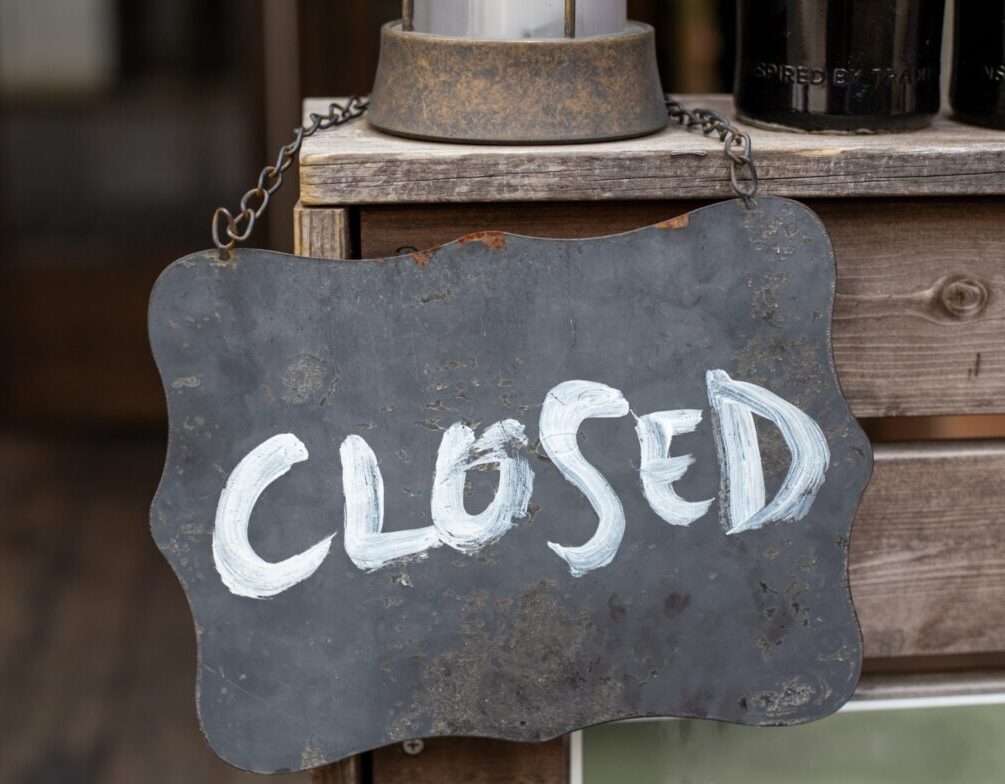 coffee shop「sun」　sun　帯広駅から徒歩9分　車で4分　帯広中心部　帯広駅　帯広コーヒー　スイーツ　帯広グルメ　2025年12月27日（土）　閉店　クローズ　店舗閉店　間借り営業　イベント出店　〒080-0011 北海道帯広市西１条南８丁目１−１ 一条ビル 2F　cafe LOOP　カフェループ　パンケーキ　パフェ　閉店　北海道帯広市　帯広グルメ　帯広カフェ　2025年10月31日（金）　〒080-0842 北海道帯広市緑ケ丘２条通４丁目８−１１　トカトカ　閉店　帯広やよい通り店　〒080-0802 北海道帯広市東２条南２７丁目２ ２番２７　帯広グルメ　帯広パン　2025年6月30日（月）　道の駅上士幌店 上士幌町字上士幌東3線227-1　ハピオ木野店　にくや大空　焼肉店　帯広焼肉　帯広グルメ　閉店　クローズ　2025年3月30日の営業をもって終了　2025年3月30日（日）　公式サイト　閉店のお知らせ　貼り紙　情報提供　北海道　帯広市　大空町　人気焼肉　〒080-0838 北海道帯広市大空町１２丁目1−１０