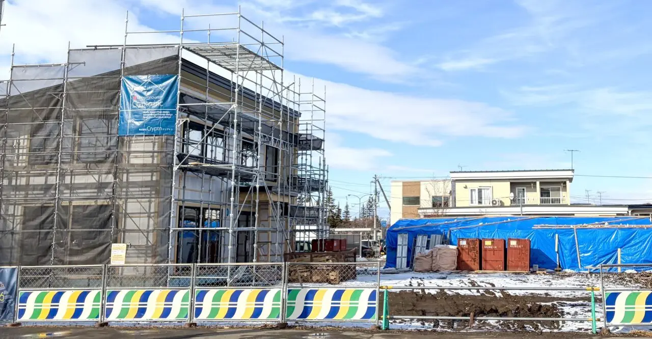 新築工事の現場 〒080-0015 北海道帯広市西5条南27丁目1−7 ティーバイティーガレージ帯広店 2026年6月 新店舗オープン 移転オープン 帯広市西17条北1丁目 Coming Soon2026年6月 T×TGARAGE ティーバイティーガレージ 交差点 JR柏林台駅 国道38号線 〒080-0048 北海道帯広市西18条北1丁目30−30 ぴあざフクハラ西18条店 ワークマンハウス帯広 北海道帯広市西17条南1丁目 2026年7月6日(月)オープン 宿泊施設