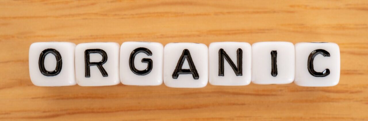 十勝広尾町にある鈴木牧場が日本唯一のオーガニック、グラスフェッド、ノンホモ、低温殺菌、A2ミルクの牛乳使用の、無添加ソフトクリームをお届けします 十勝広尾町 鈴木牧場 オーガニックソフトクリーム 2026年春 北海道 広尾町 鈴木牧場 オーガニック牧場 〒089-2446 北海道広尾郡広尾町紋別16線14番地5 新作アイス先行で食べられます ソフトクリーム割引券もらえます オーガニックのちょっといい話聞けます 十勝の塩 026年春より 鈴木牧場オーガニックソフトクリーム号 が出動しオーガニック グラスフェッド ノンホモ 低温殺菌 A2ミルク 無添加 無添加アイスクリーム 日本唯一 無添加ソフトクリーム Organic Talk Live 2026年3月29日(日) 14:00〜15:30 音更町総合福祉センター 2階研修室1 参加費:無料 020年オーガニック認証取得 2023年 グラスフェッド認証取得 2024年 ISO22000 食品安全マネジメントシステム取得